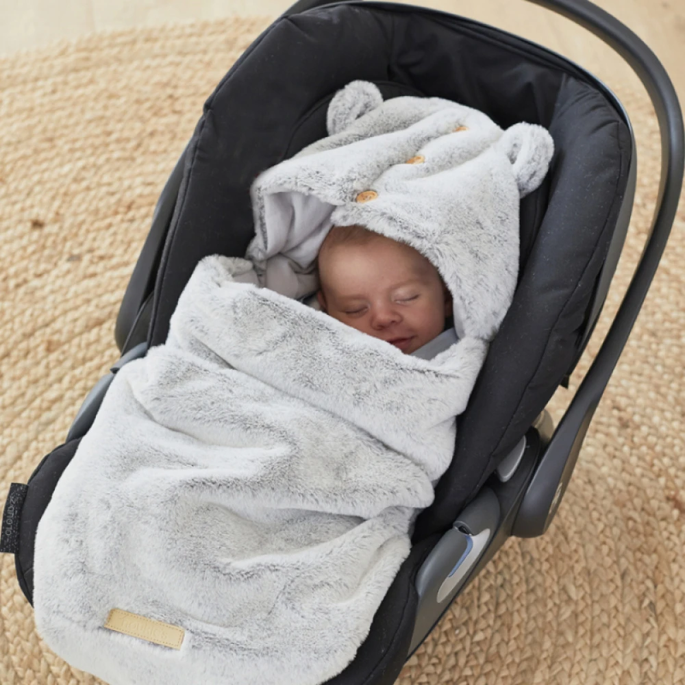 Nid D'ange Gris Clair Fausse Fourrure – Image 2