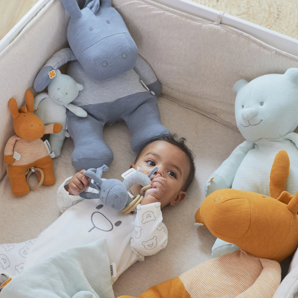 Peluche Mini Musical Coton Bio Paco Ocre – Image 3