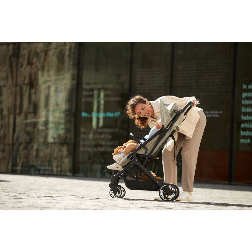 HAUCK Poussette Compacte Travel N Care Plus Black – Image 9