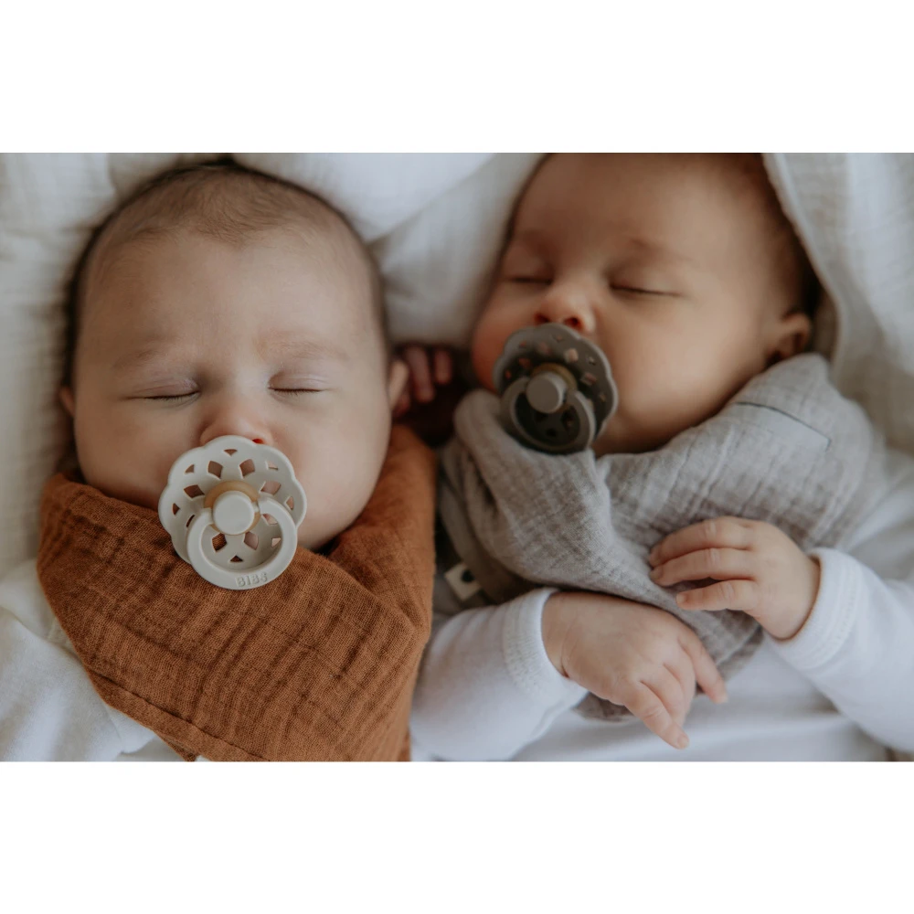 BIBS Bavoir Bandana Ivory – Image 4