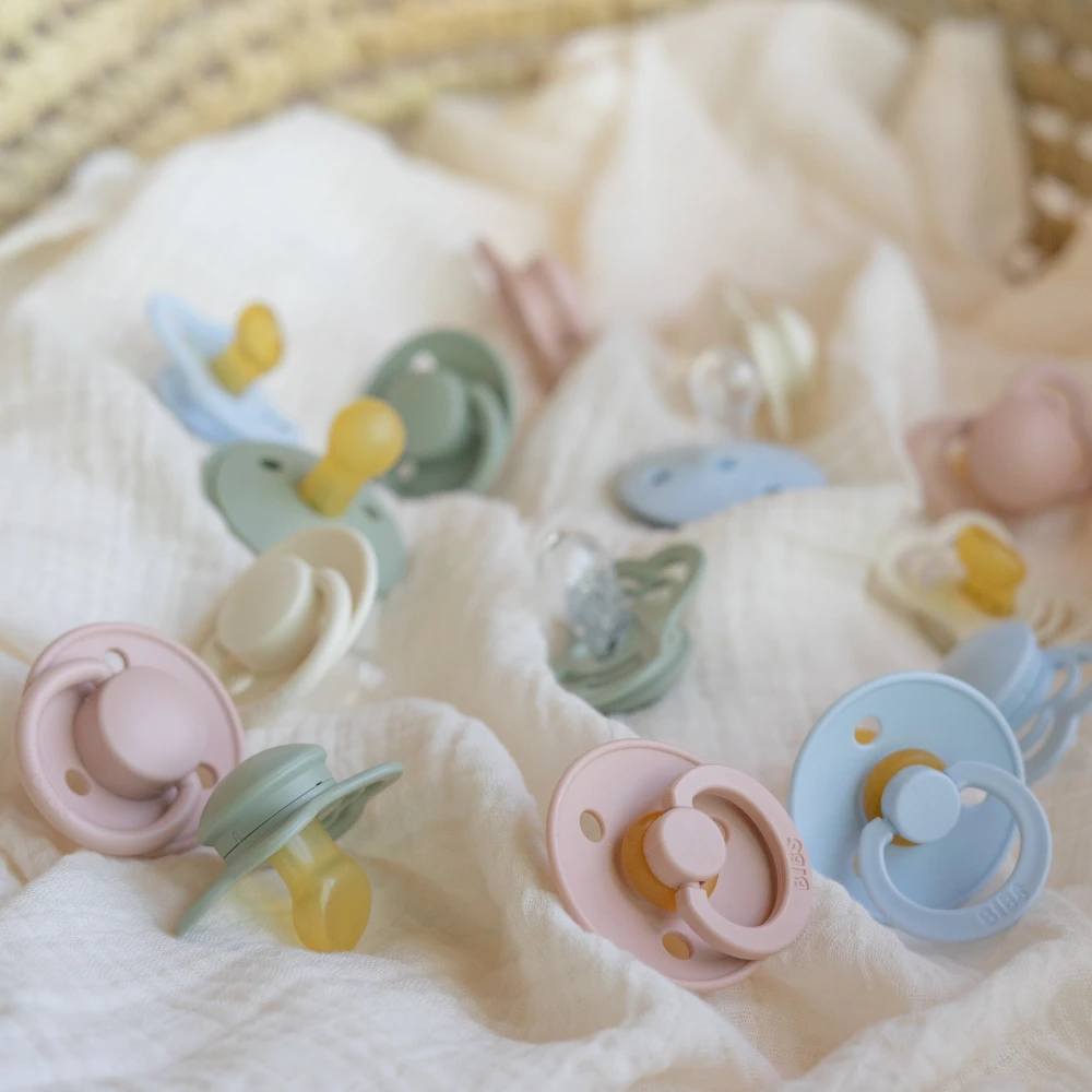 BIBS Pack De 2 Sucettes Colour Caoutchouc 6 Mois+ Iron Et Baby Blue – Image 10