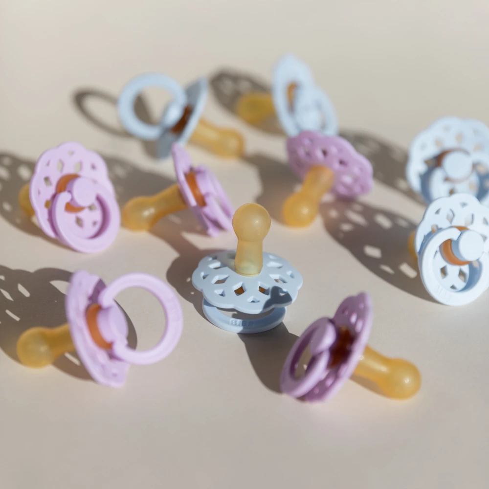 BIBS Pack De 2 Sucettes Bohème Caoutchouc 0-6 Mois Vanilla Et Dark Oak – Image 9