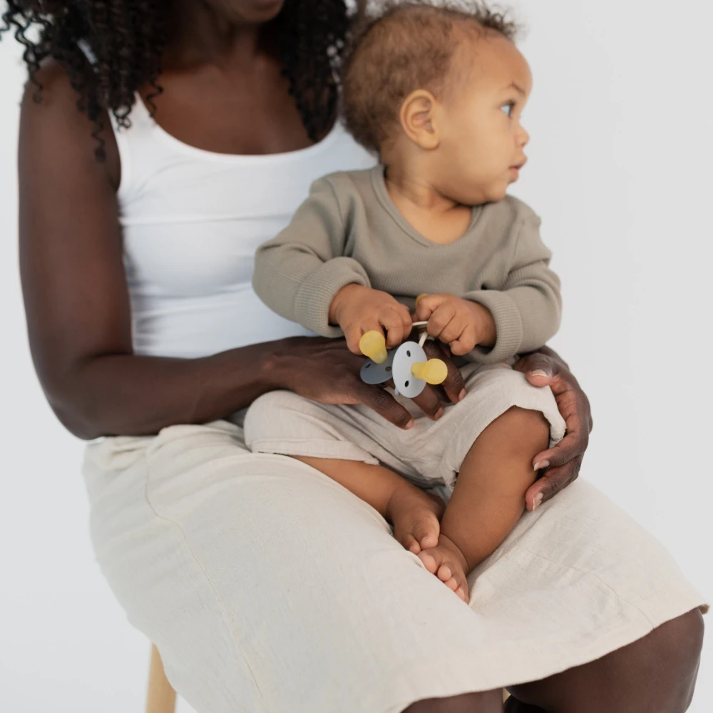 BIBS Pack De 2 Sucettes Colour Caoutchouc Symétrique 0-6 Mois Baby Blue Et Petrol – Image 9