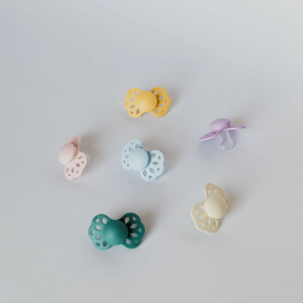 BIBS Pack De 2 Sucettes Infinity Silicone Anatomique 6 Mois+ Blush Et Woodchuck – Image 10