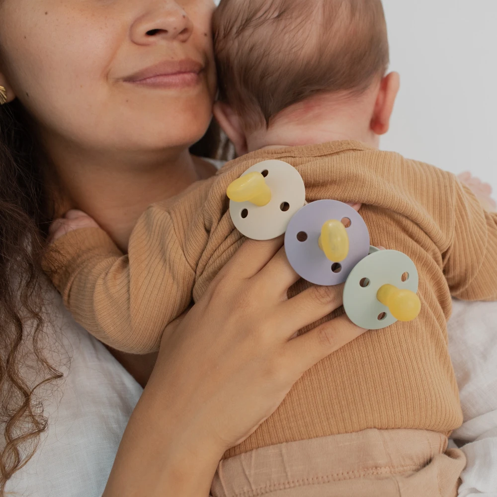 BIBS Pack De 2 Sucettes Colour Caoutchouc Symétrique 6 Mois+ Iron Et Baby Blue – Image 10